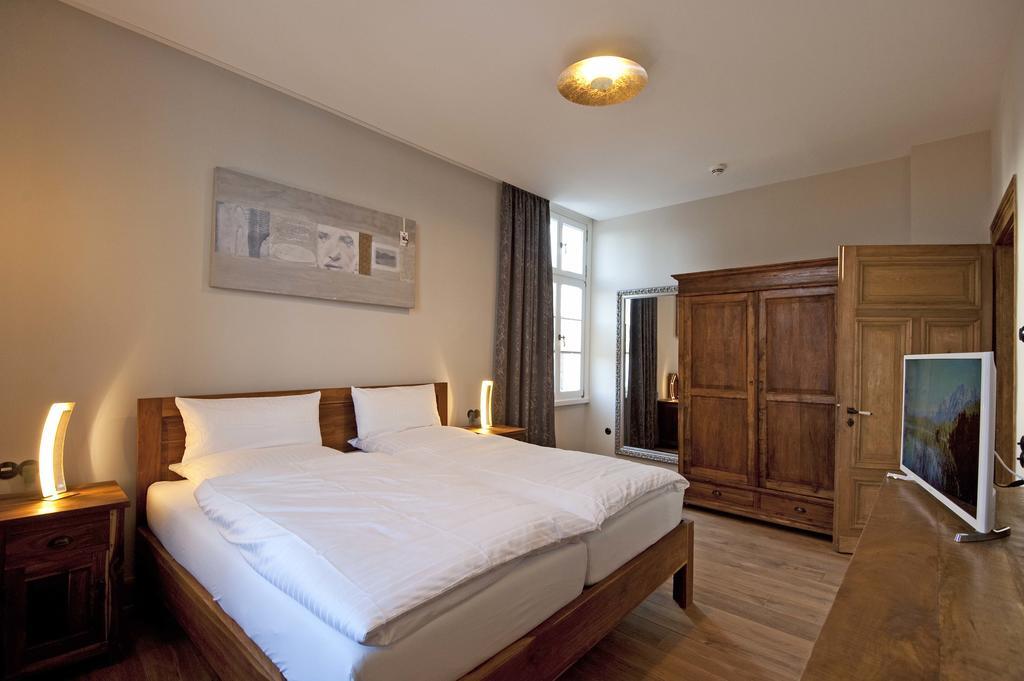 Hotel 1782 "Aussenstelle" Premiumwohnungen - Contactless Self Check-In Remscheid Luaran gambar